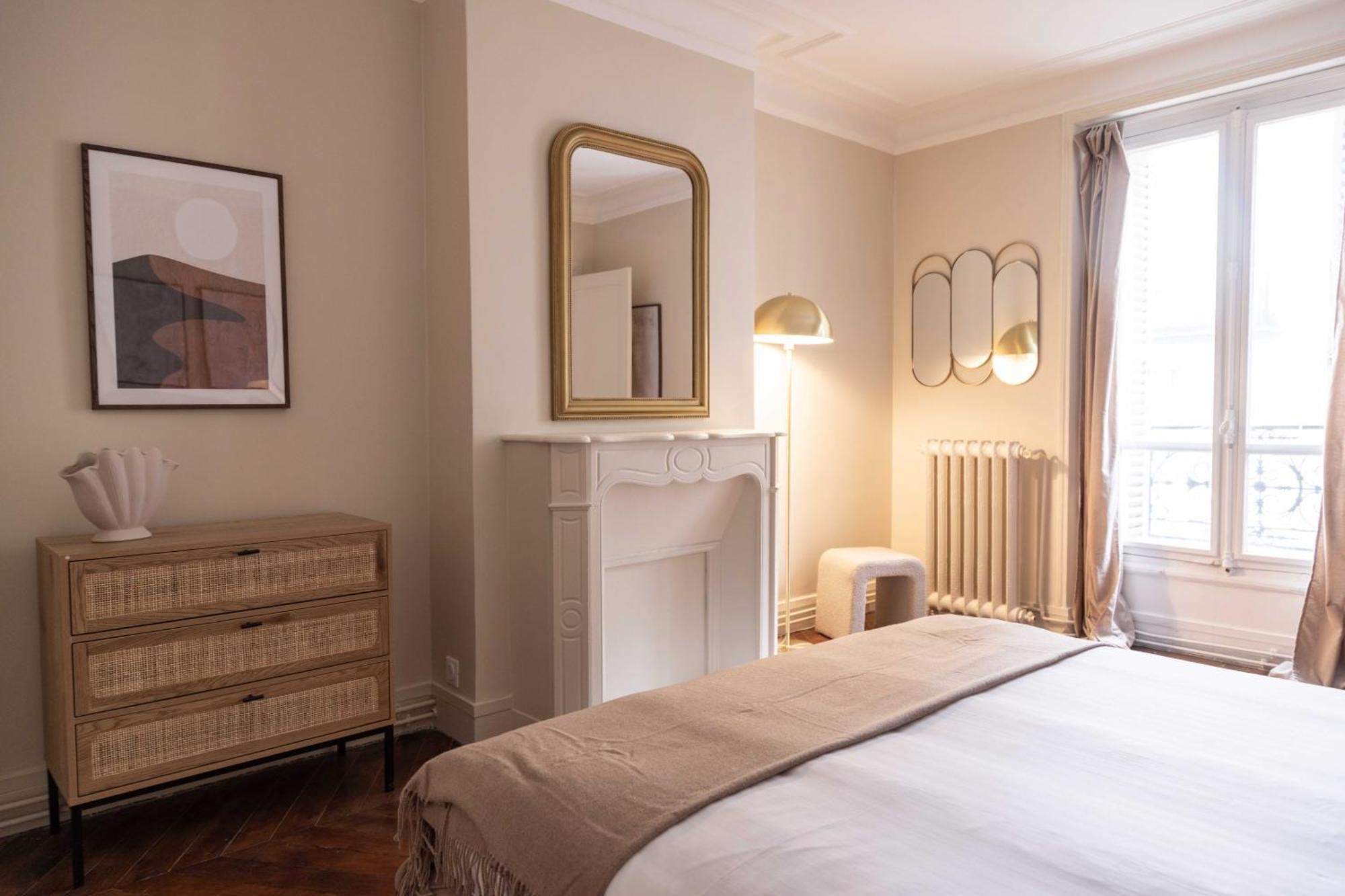 Chic - 5br-10p - Grenelle-eiffel Tower Apartment *